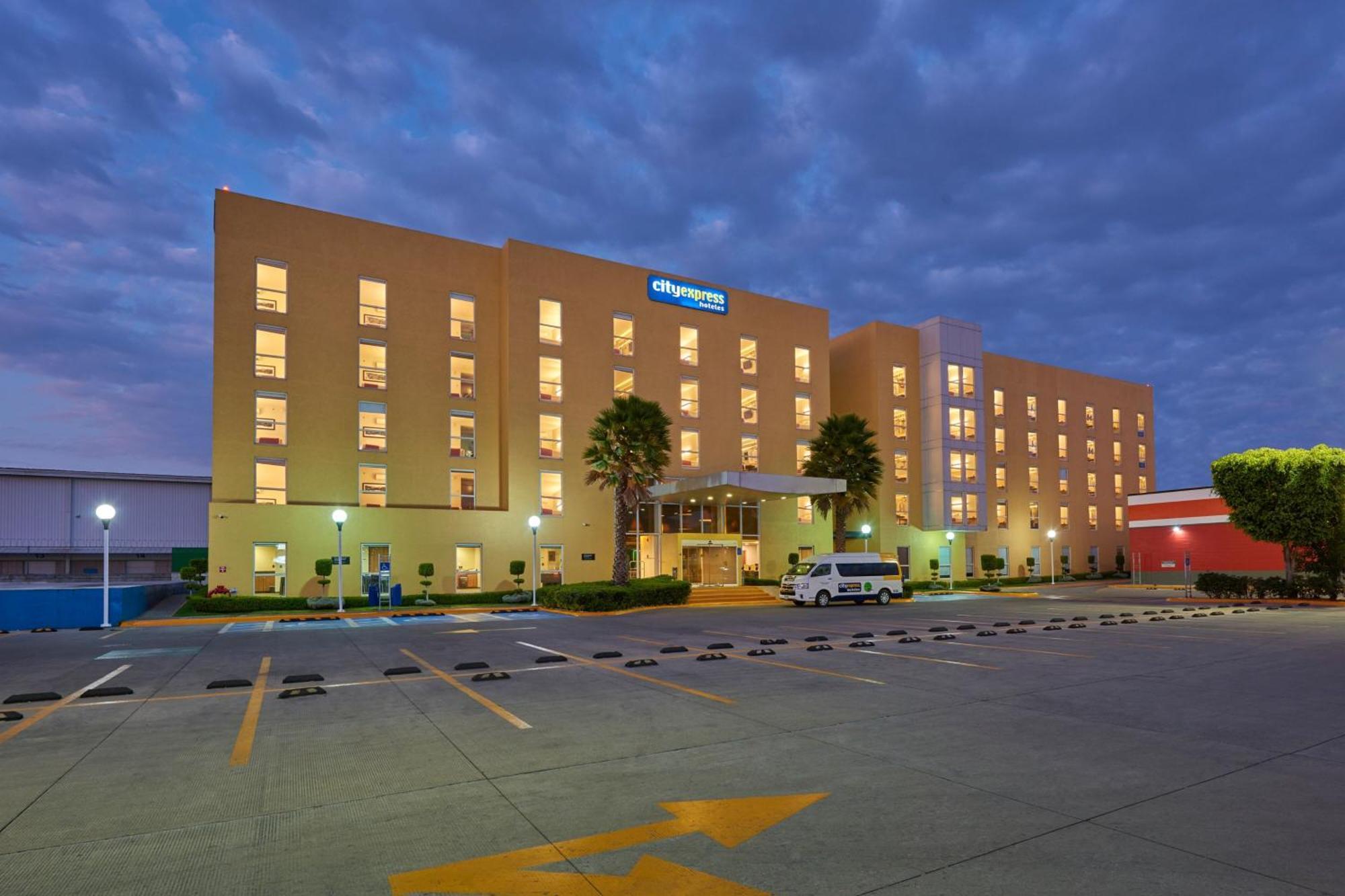 City Express By Marriott Ciudad De Mexico Plaza Central Екстер'єр фото